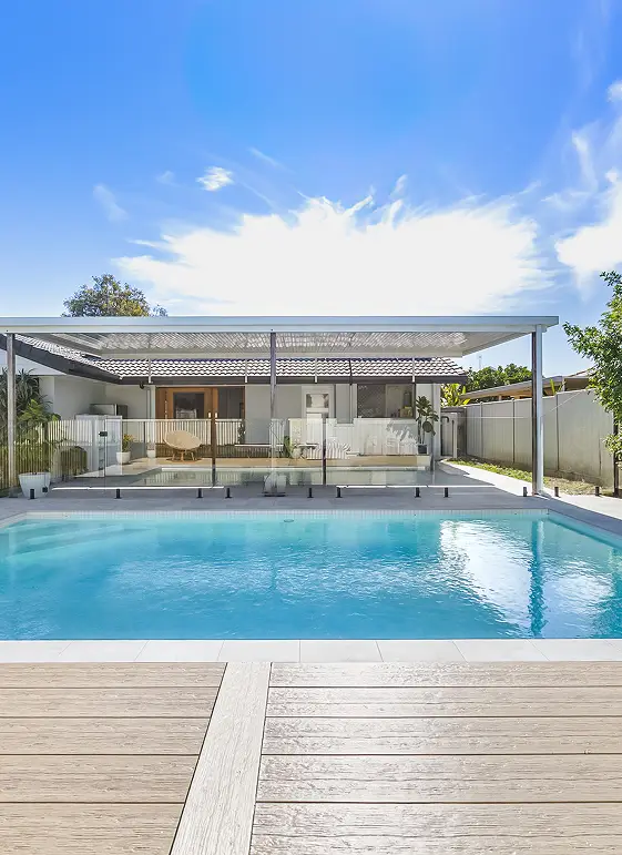 Carousel Gallery Image 4