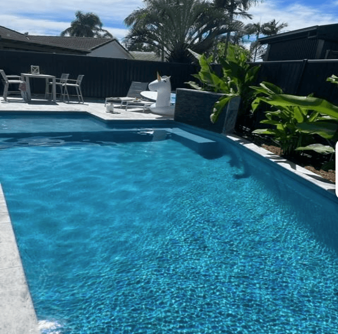 Salt and Pepper with shot of cobalt and blue oxide